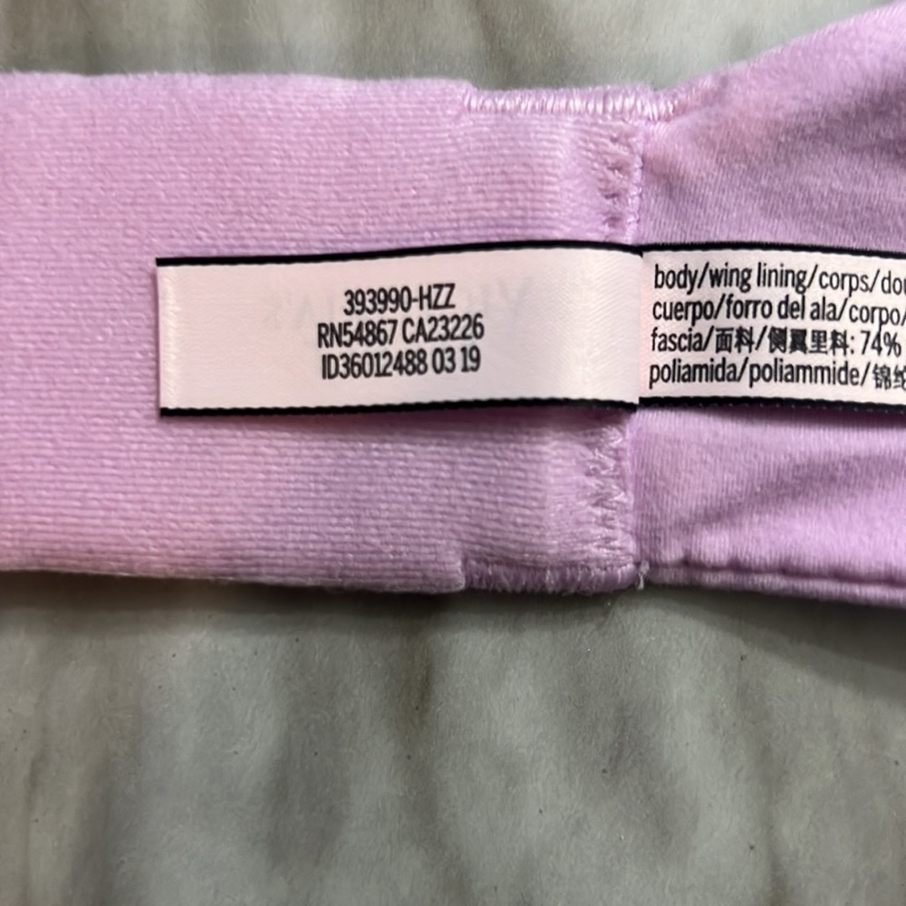 Victoria’s Secret Body by Victoria No-Wire Bra - Picture 6 of 7